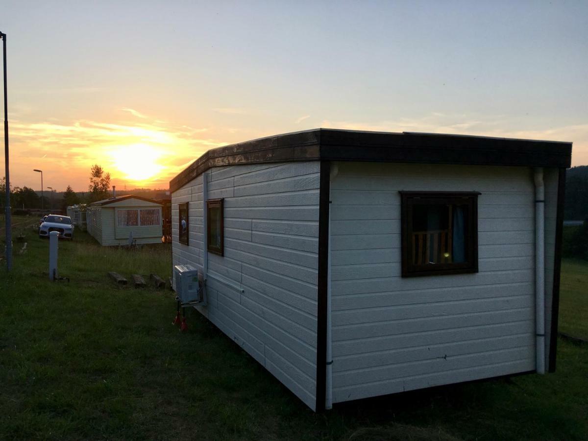 Mobilheim - Vyrovicka Prehrada Campsite *